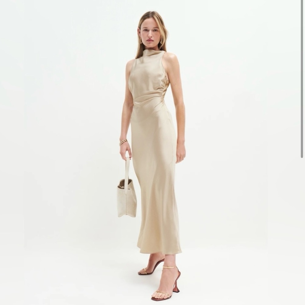 Reformation Casette Silk dress in sand - champagne